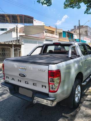 FORD RANGER 2.5 XLT 4X2 CD 16V FLEX 4P MANUAL FORD RANGER 2.5 XLT 4X2 CD 16V FLEX 4P MANUAL